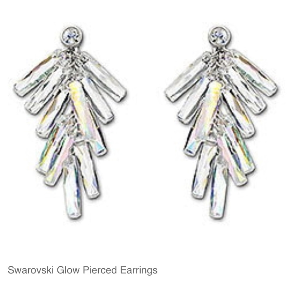 ISO Swarovski Glow Pierced Earrings